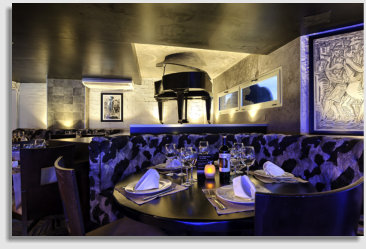 Dinner with entertainment, combo butler or bunny + stripper